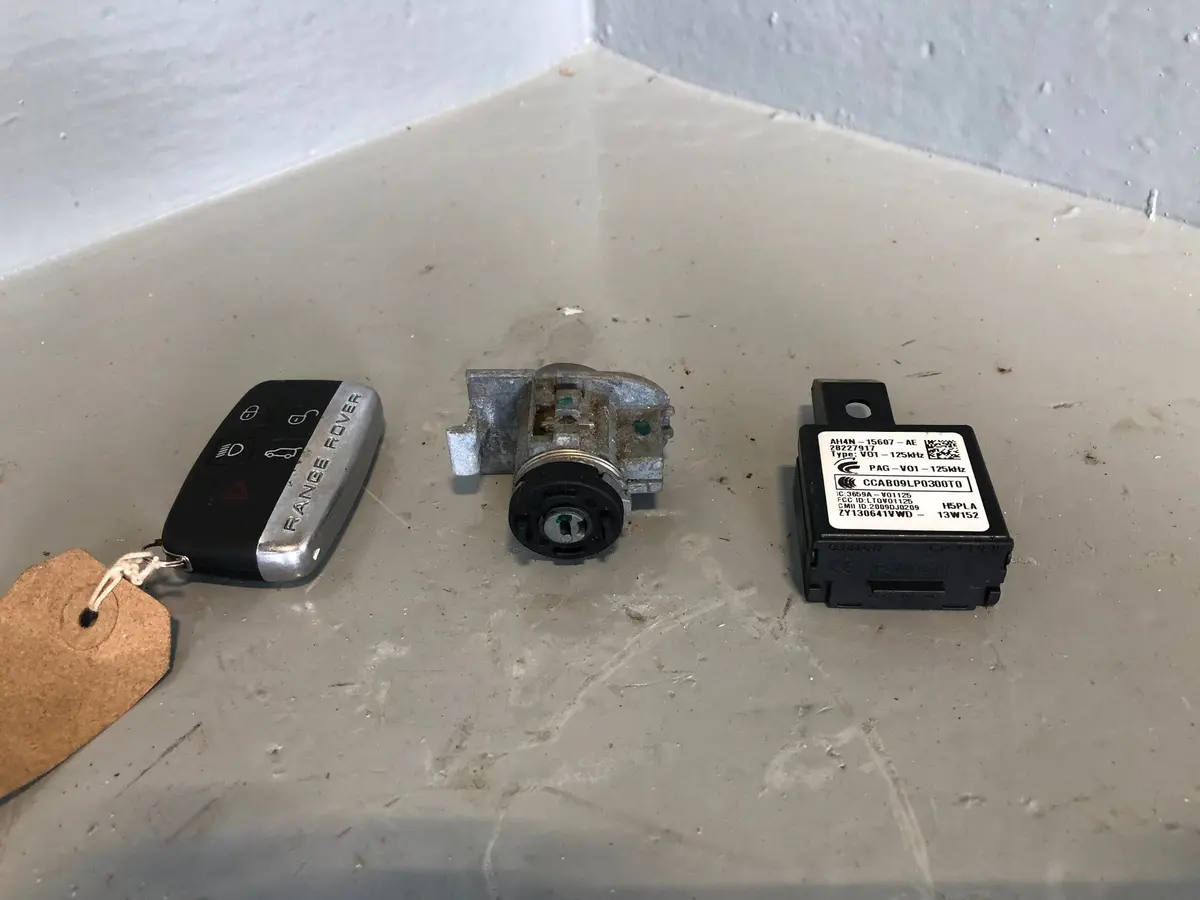 Range Rover L405 Key Set Control Module With Door Lock 2013 To 2017 L18085 1
