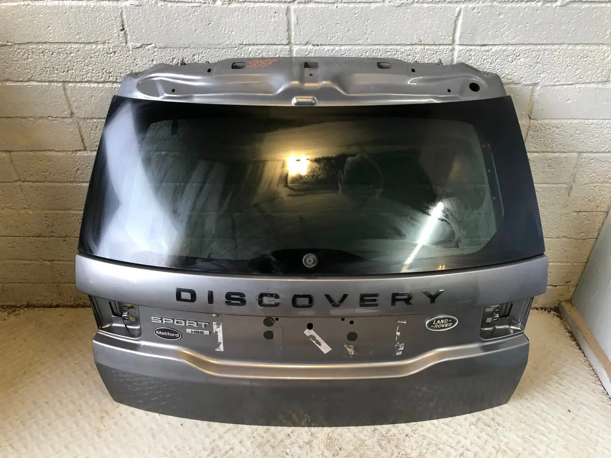 Discovery Sport Tailgate With Glass Corris Grey L550 Land Rover 2014 To 2025 1