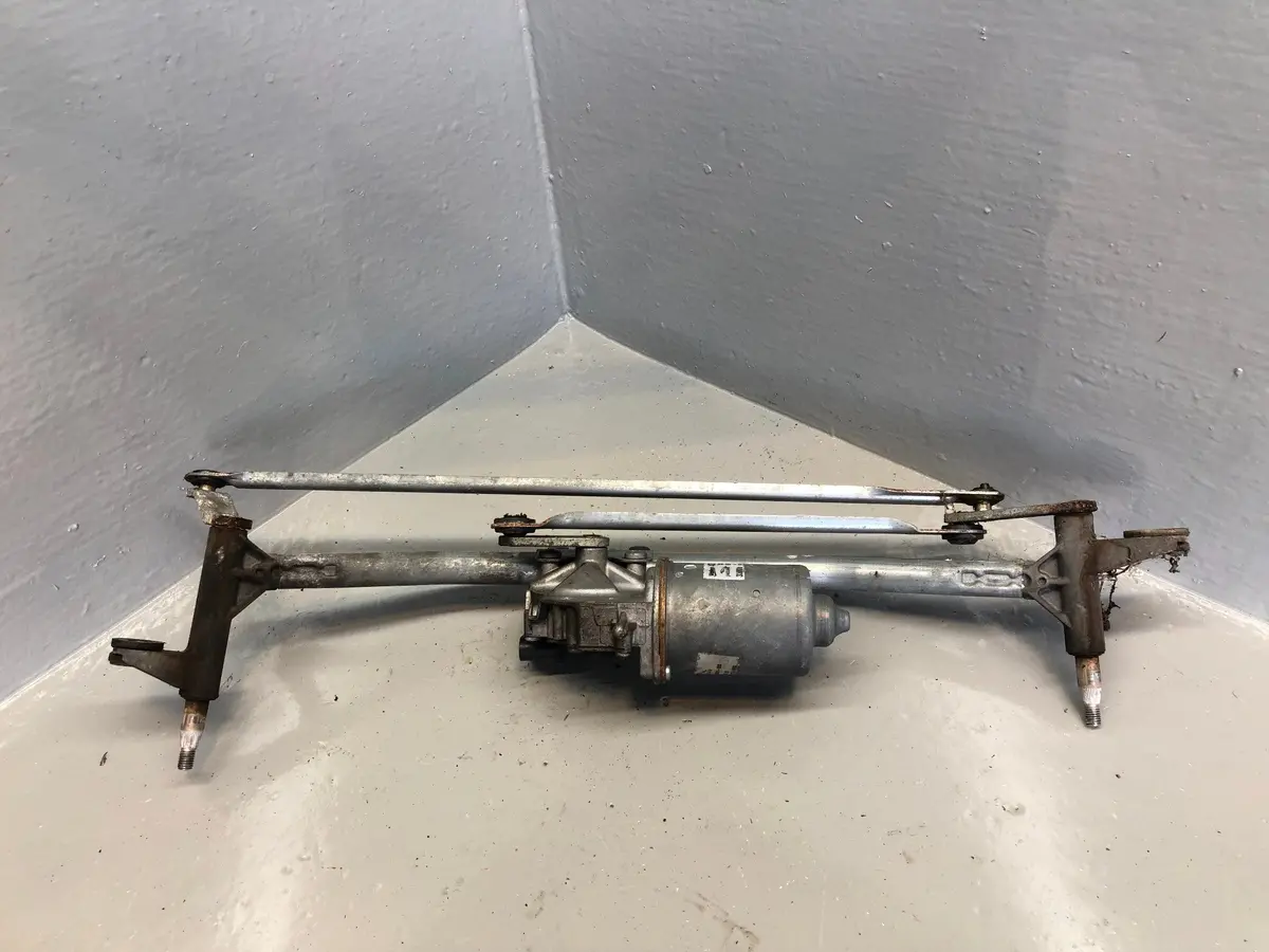 Jaguar Xf Windscreen Wiper Motor And Linkage 8X23-17500-Bd X250 2008 To 2015 1