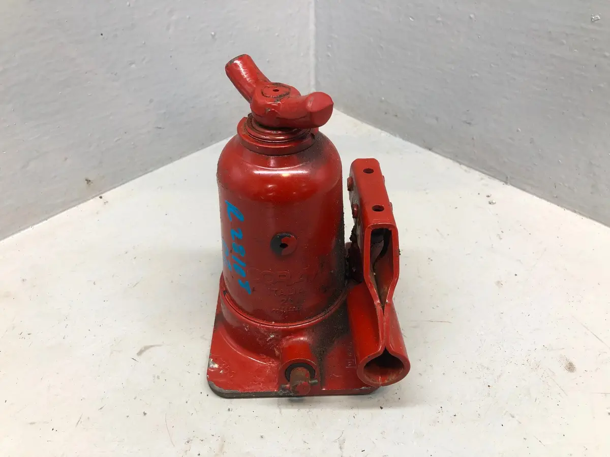 Discovery 2 Bottle Jack Kaj100570 Td5 And V8 Land Rover 1998 To 2004 1