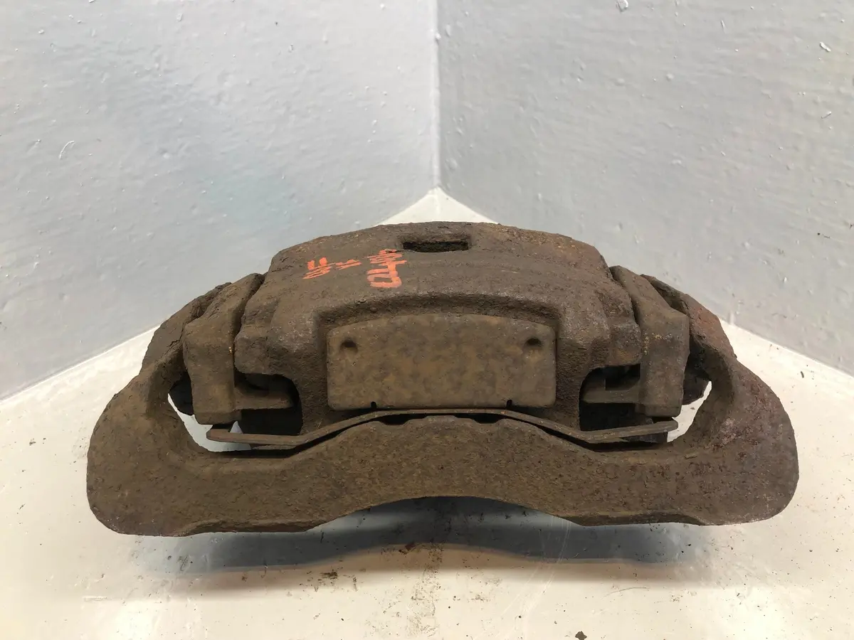 Jaguar Xf Front Caliper Off Side Right X250 2008 - 2015 1