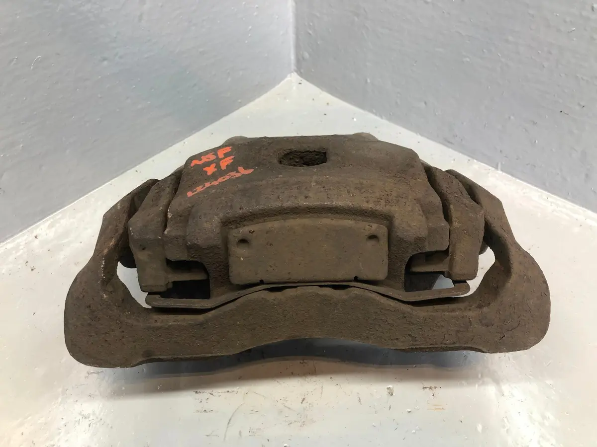 Jaguar Xf Front Caliper Near Side Left X250 2008 - 2015 1