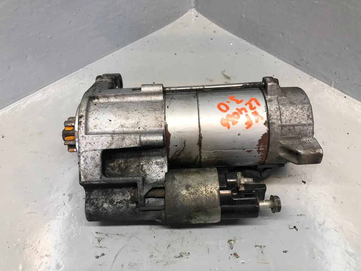 Jaguar Xf Starter Motor 3.0 Tdv6 8X23-11001-Ab X250 2009 To 2015 1