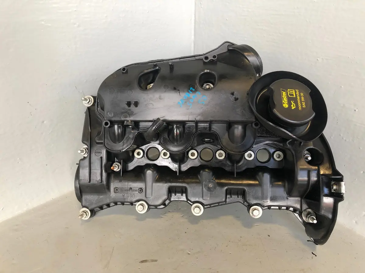 Range Rover L405 Rocker Cover Inlet Manifold Right 3.0 Tdv6 2013 To 2015 1