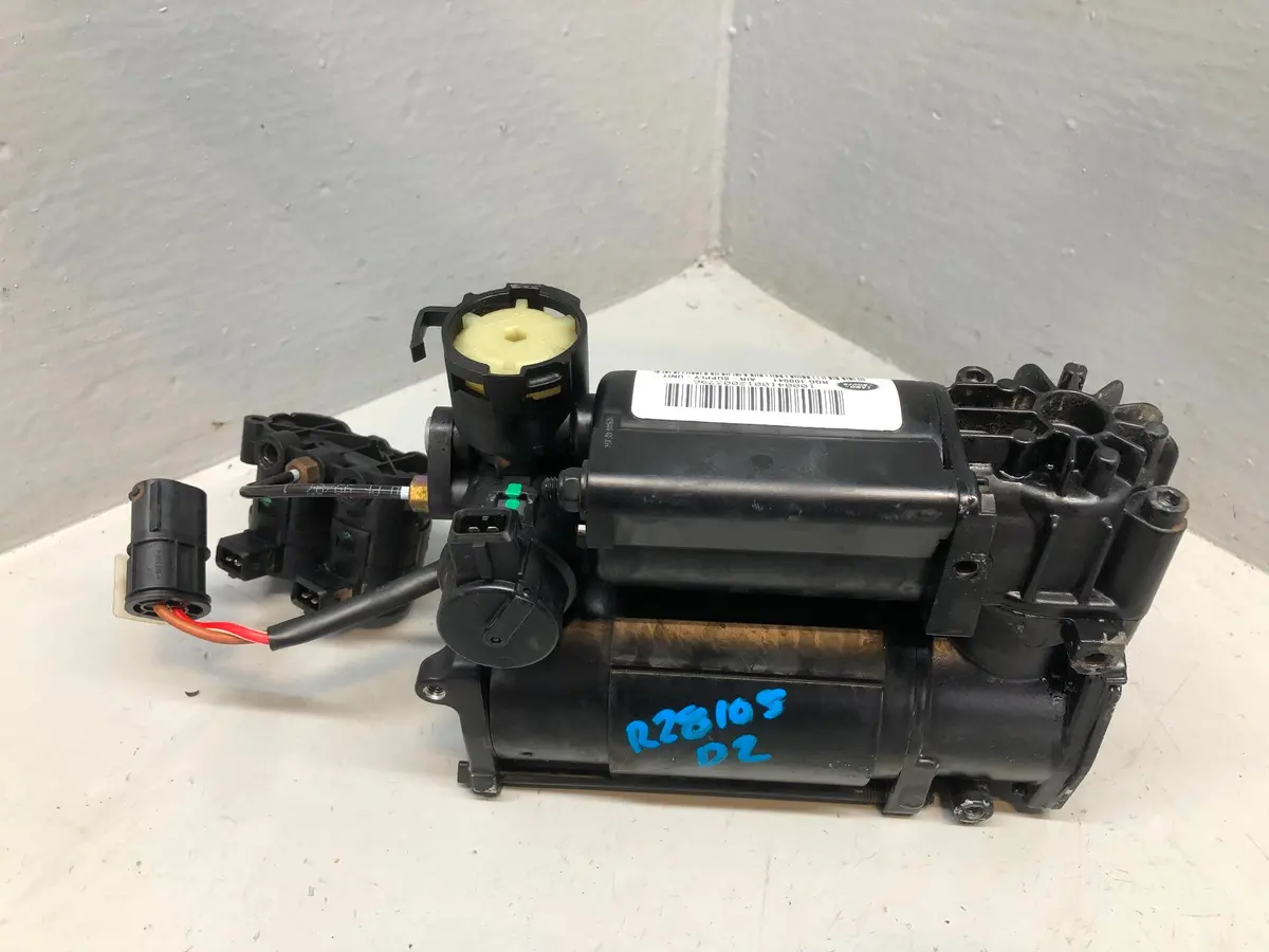 Discovery 2 Air Suspension Compressor Wabco Rqg100041 Land Rover 1998 To 2004 1