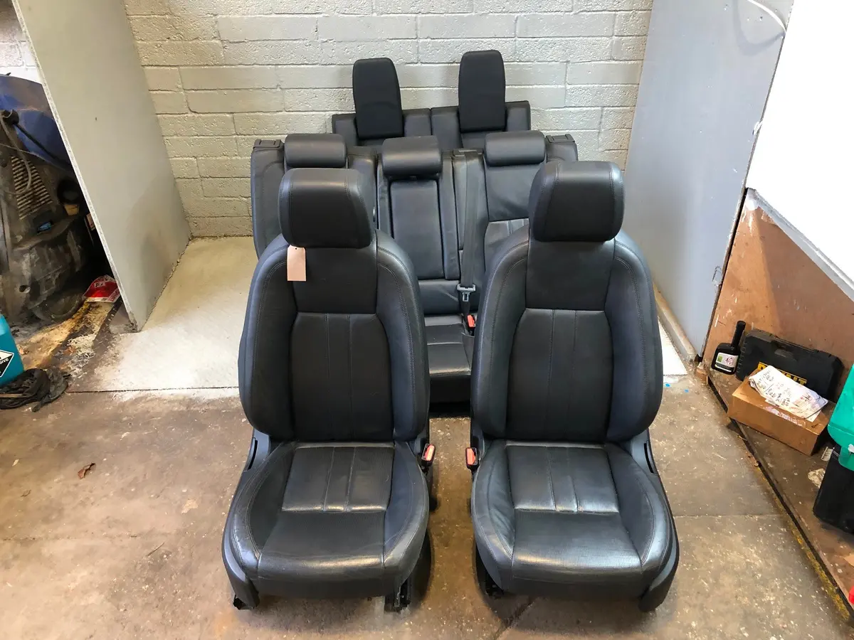 Discovery Sport Seats Set Electric Black Leather 7 Seater L550 Land Rover L29016 1