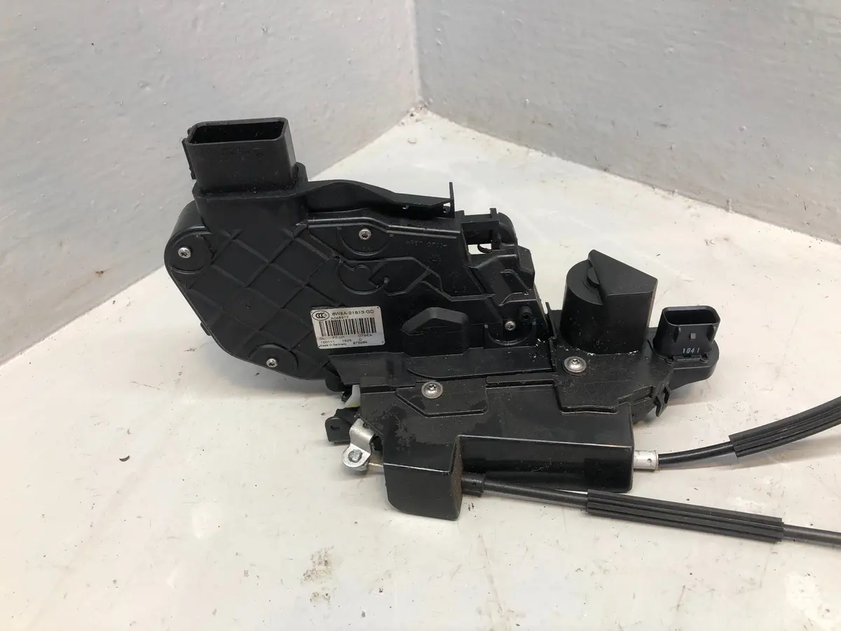 Discovery 4 Door Lock Actuator Near Side Front Keyless Range Rover Sport L04115 1