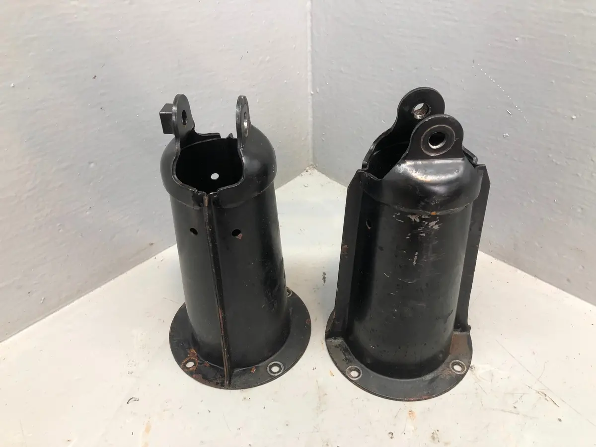 Discovery 2 Front Shock Turrets Pair Kvu101051 Land Rover 1998 To 2004 1