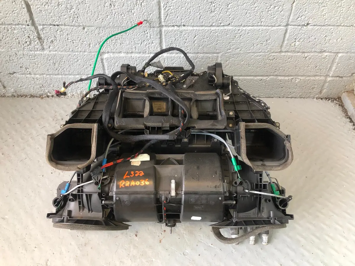 Range Rover L322 Heater Matrix Assembly 3.0 Td6 Lrgjec000312 2002 To 2006 1