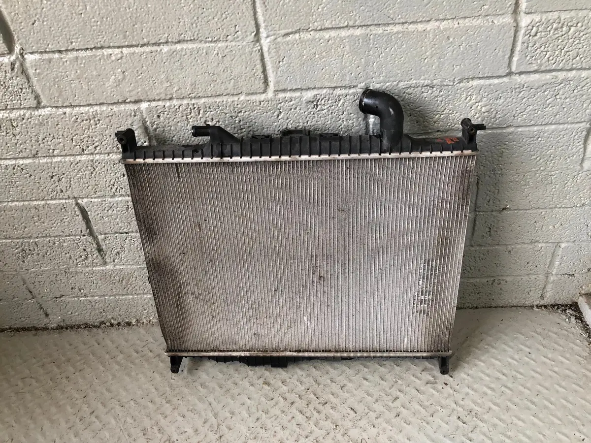 Range Rover L322 4.4 Tdv8 Engine Cooling Radiator 2010 To 2013 L24026 1