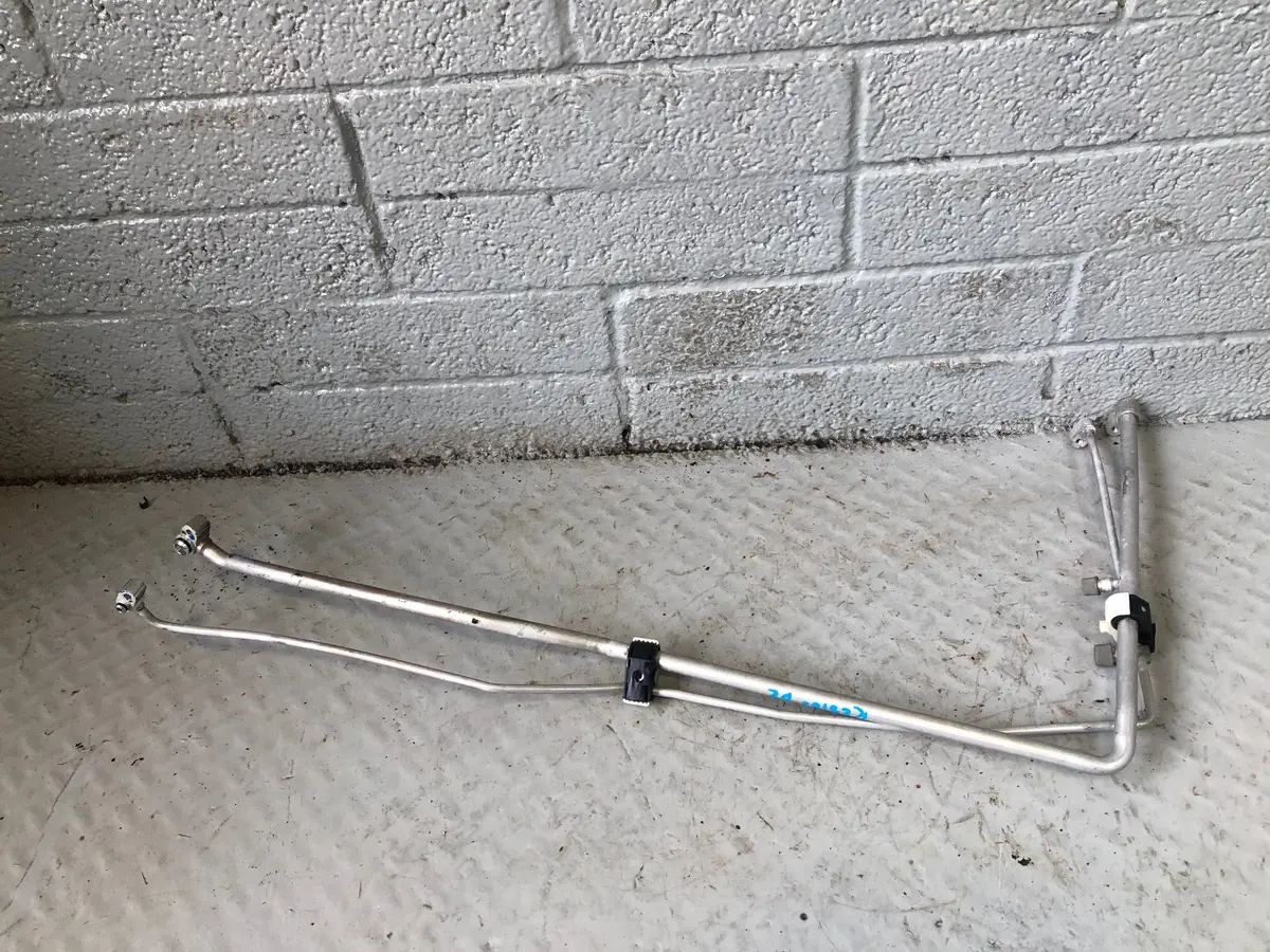 Discovery 2 Air Con Conditioning Bulkhead Pipe 2.5 Td5 Land Rover 1998 To 2004 1