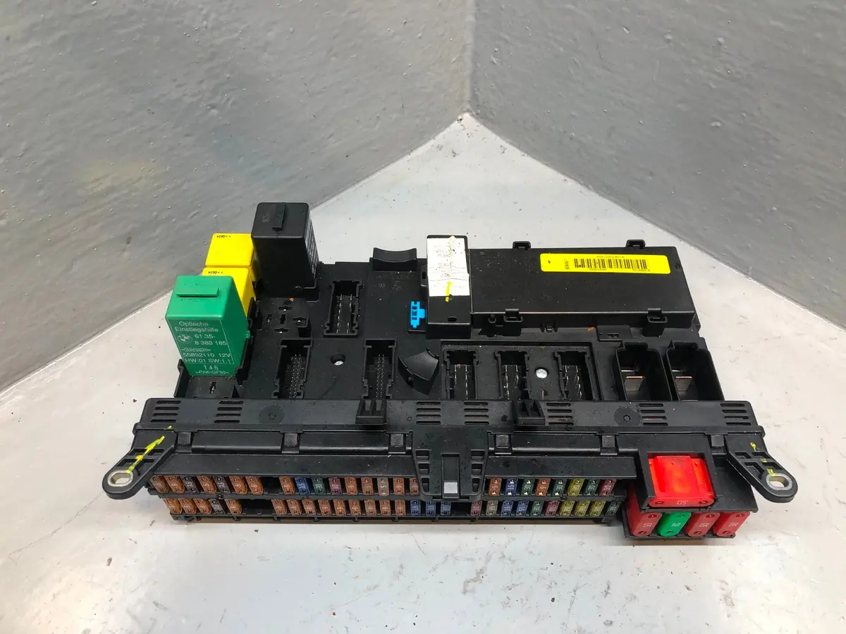 Range Rover L322 Fuse Box Main Dash Board Yqe500240 2002 To 2009 1