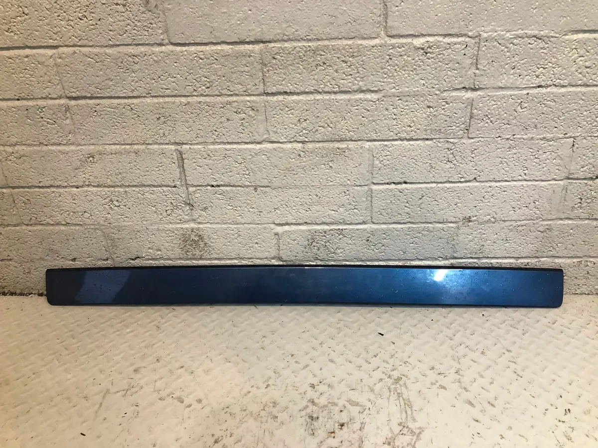 Range Rover L322 Lower Tailgate Trim In Cairns Blue Lrc 849 2002 To 2013 1