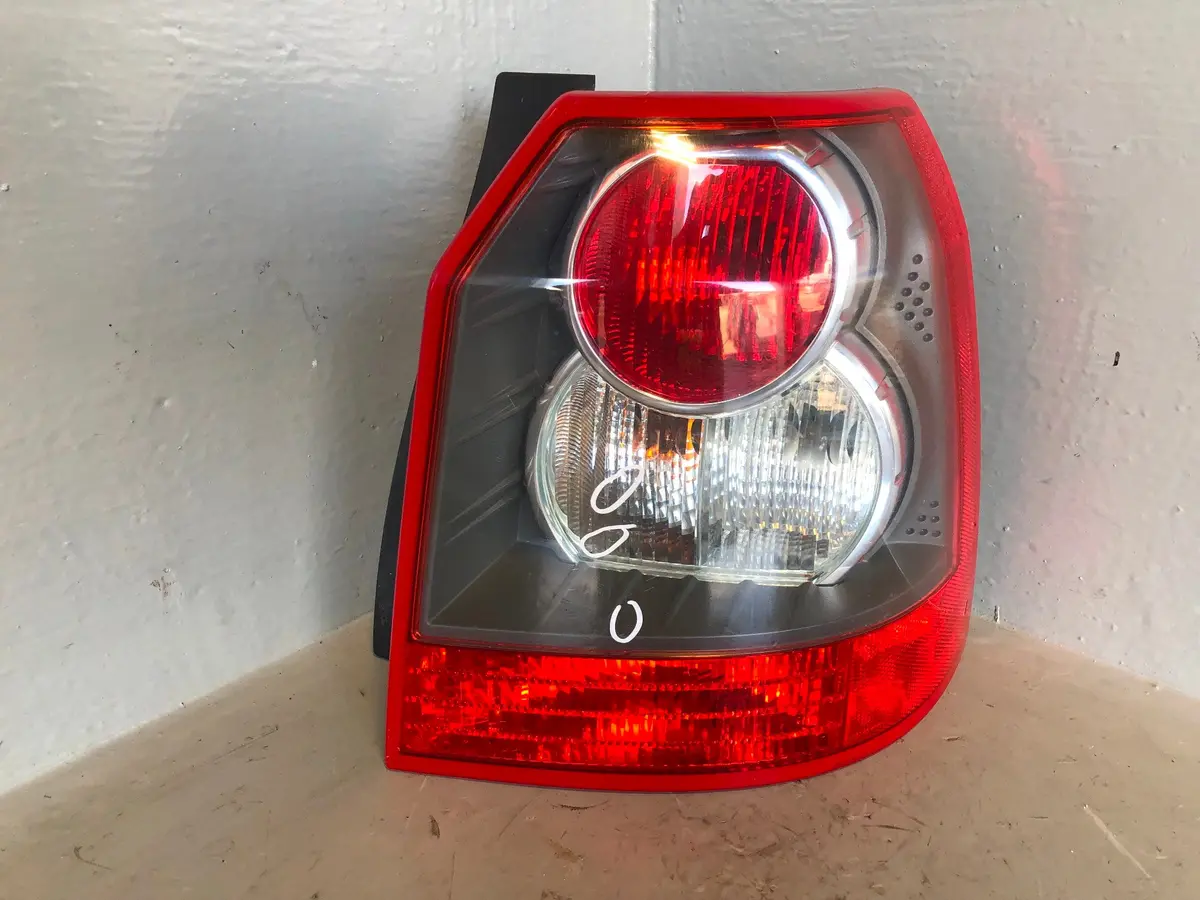 Freelander 2 Off Side Rear Tail Light Cluster Land Rover 2006 To 2010 R22085 1