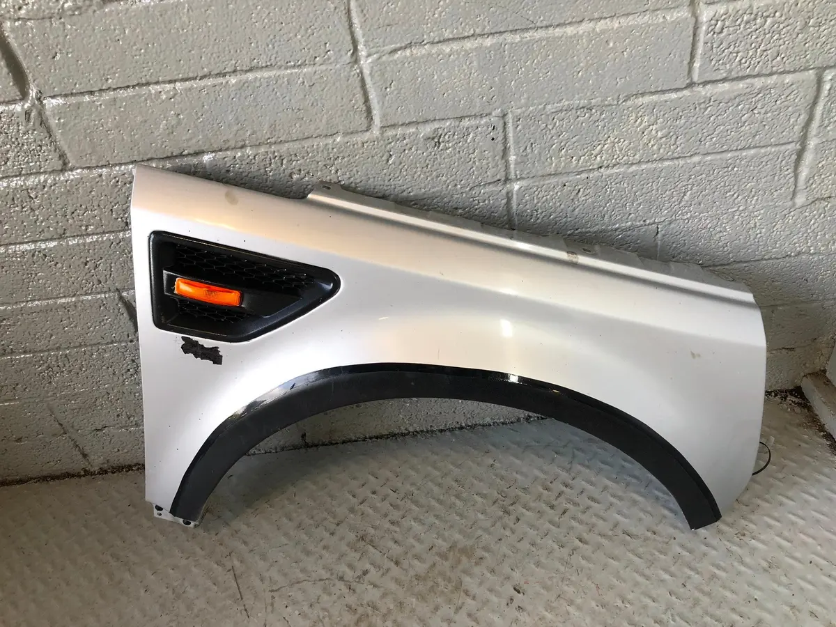 Freelander 2 Front Wing Off Side Zermatt Silver Land Rover 2006 To 2011 R26095 1