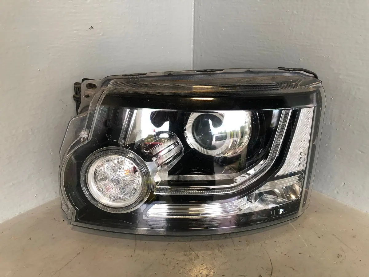Discovery 4 Headlight Near Side Xenon Eh22-13W030-Dd Land Rover 2014 To 2016 1