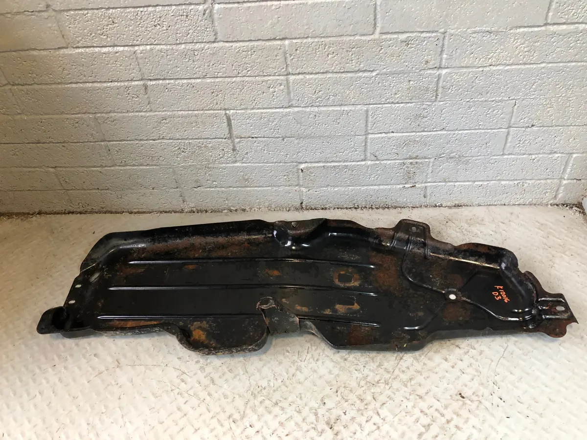 Discovery 3 Fuel Tank Guard Lr015384 Land Rover 2004 To 2009 K12016 1