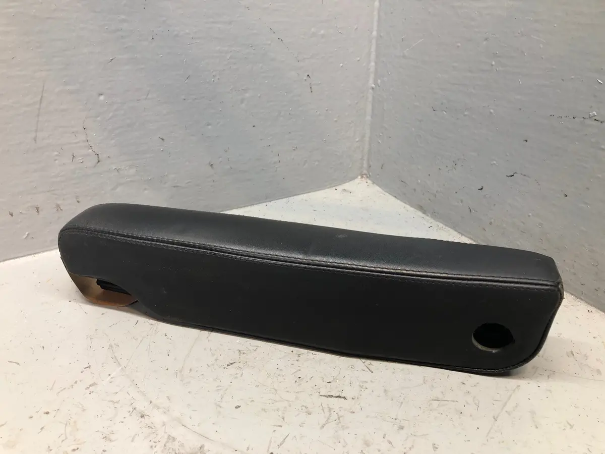 Range Rover Sport Armrest Black Leather Off Side Front Driver L320 K28016 1