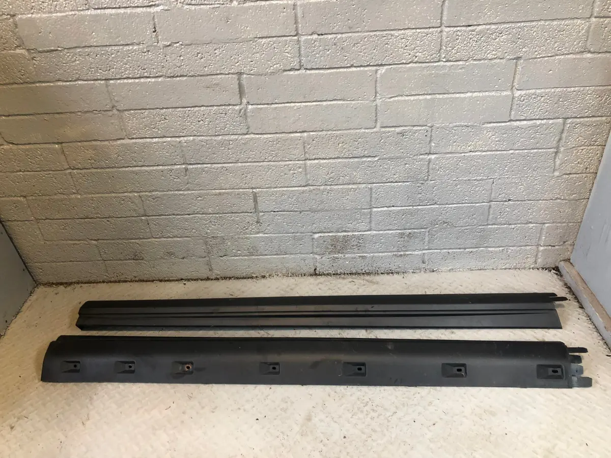 Range Rover Sport Sill Covers Plastic Trims Pair Of L320 2005 To 2013 L04115 1