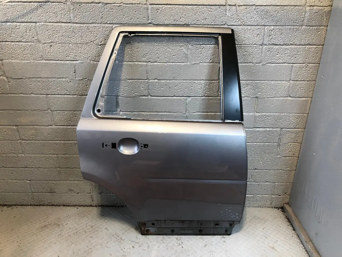 Freelander 2 Door Off Side Rear Orkney Grey Land Rover 2011 To 2014 R06115 1