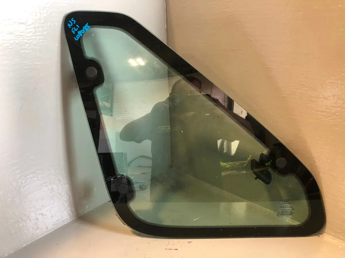 Freelander 1 Quarter Glass Window Near Side Rear Land Rover 3 Door 1998 To 2006 1