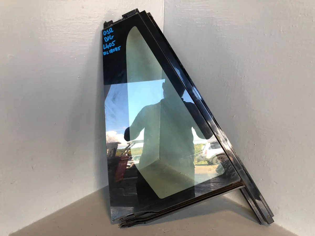 Range Rover L405 Rear Quarter Window Glass Double Glazed Off Side Door 1
