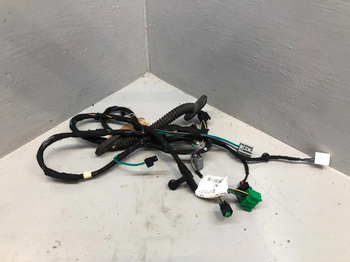 Freelander 2 Tailgate Wiring Loom Harness 7G92-17N400-Ah Land Rover 1
