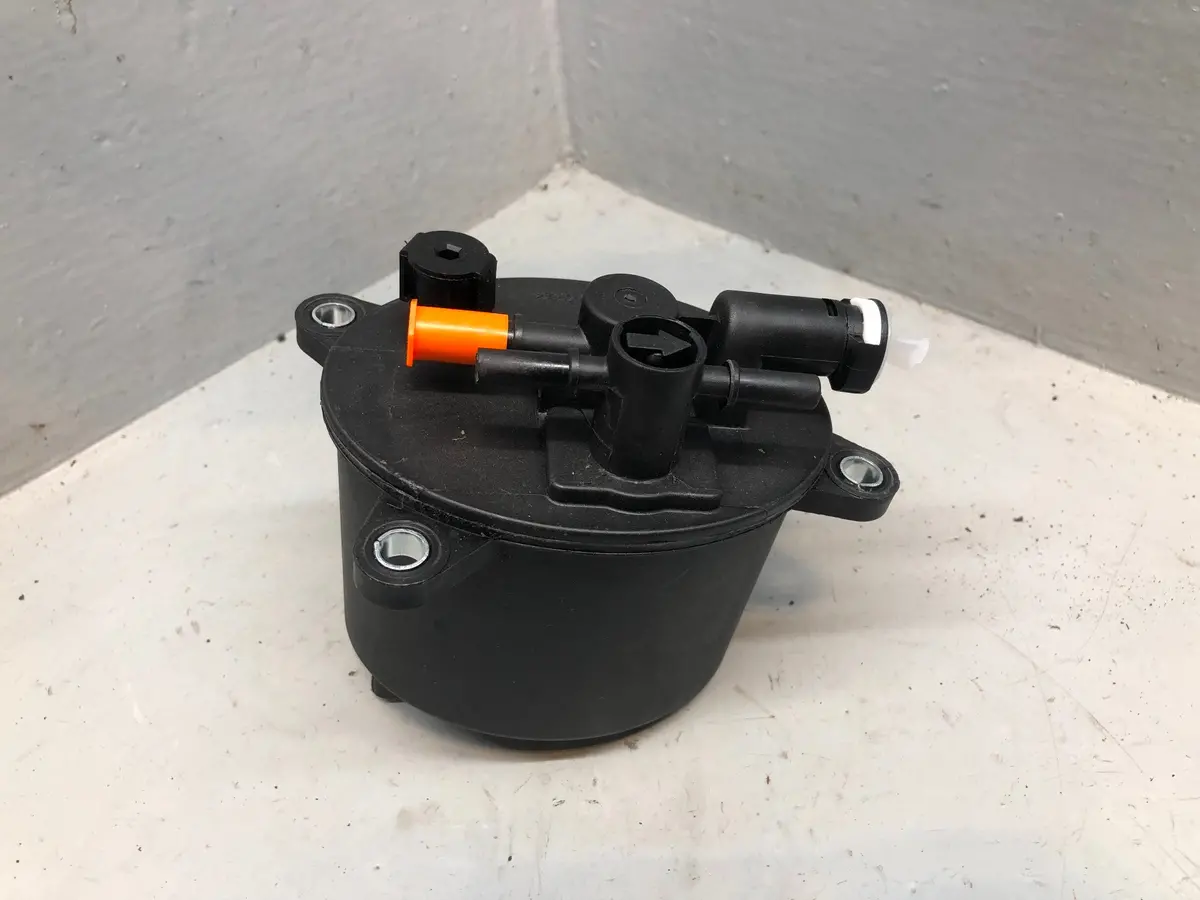 Land Rover Freelander 2 Td4 2.2 Fuel Filter Housing Lr001313 2006 To 2014 New 1