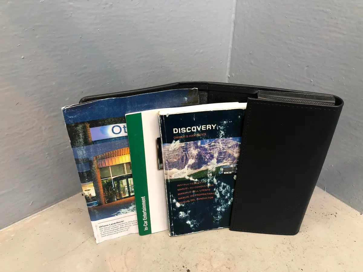 Discovery 2 Handbook User Manual In Wallet Land Rover 2002 To 2004 R18125 1