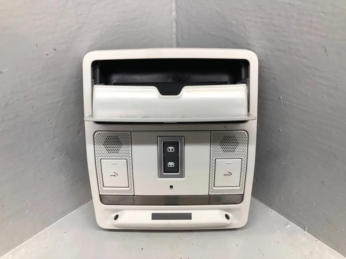 Discovery Sport Interior Light With Roof Blind Switch Ivory 2014 To 2019 1