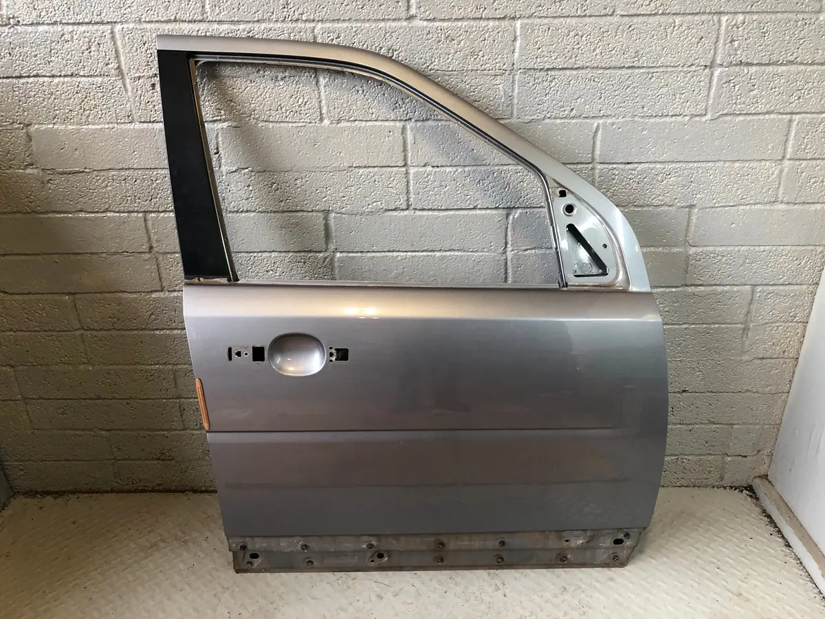 Freelander 2 Door Off Side Front Orkney Grey Land Rover 2011 To 2014 R06115 1