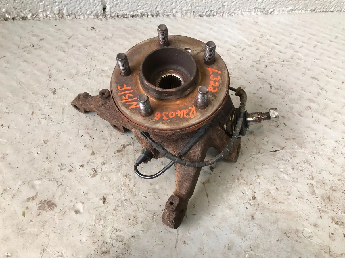 Range Rover L322 Hub Assembly Near Side Front 2002 To 2006 All Models R24026 1