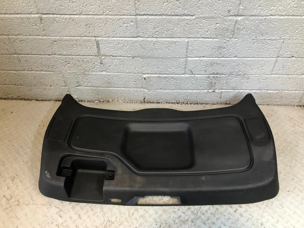 Discovery Sport Tailgate Door Card Boot Lid Trim In Black L550 Land Rover 1