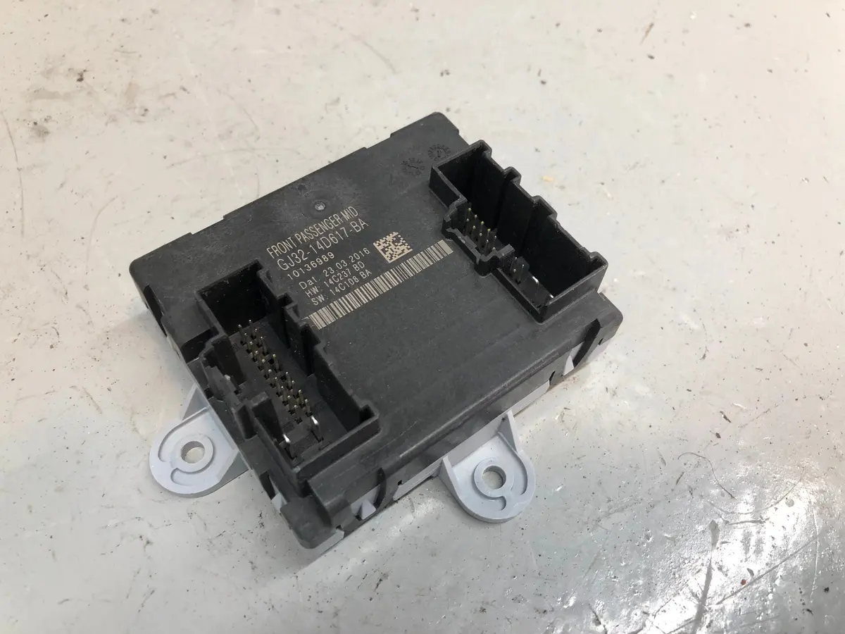 Discovery Sport Door Module Ecu Near Side Front Gj32 14D617 Ba L550 2014 To 2019 2