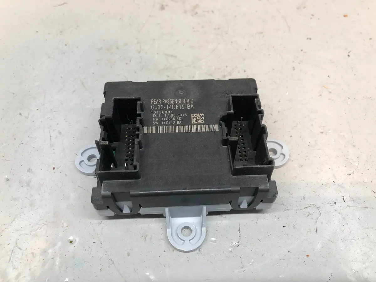 Discovery Sport Door Module Ecu Near Side Rear Gj32 14D619 Ba L550 2014 To 2019 1