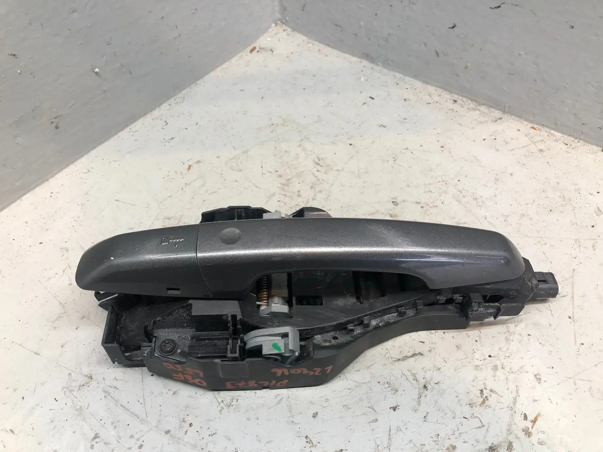 Discovery Sport Door Handle Exterior Off Side Front Corris Grey Land Rover 1