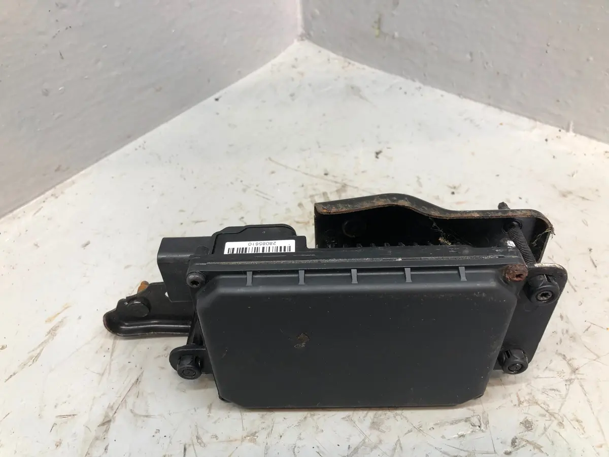 Range Rover L322 Adaptive Cruise Control Module Cpla-9G768-Af 2010 To 2013 1