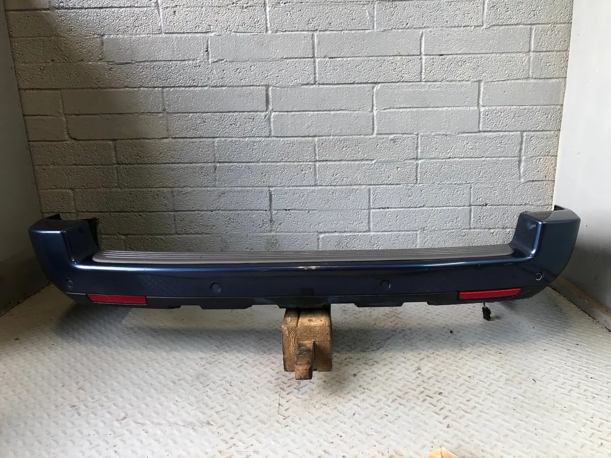 Range Rover L322 Bumper Rear Parking Sensors Cairns Blue 2002 To 2013 L16125 1