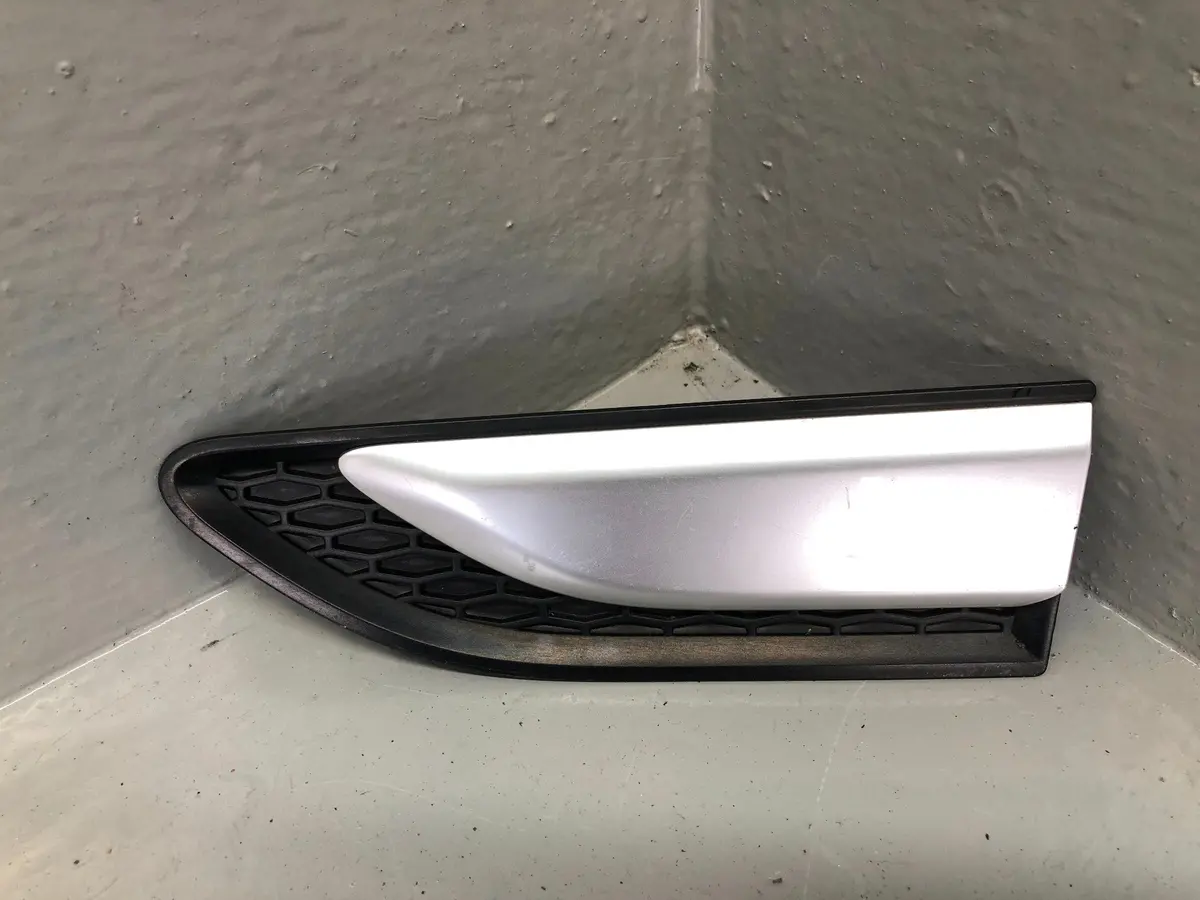 Discovery Sport Wing Trim Near Side Fk72 280B1 L550 2014 To 2019 Land Rover 1