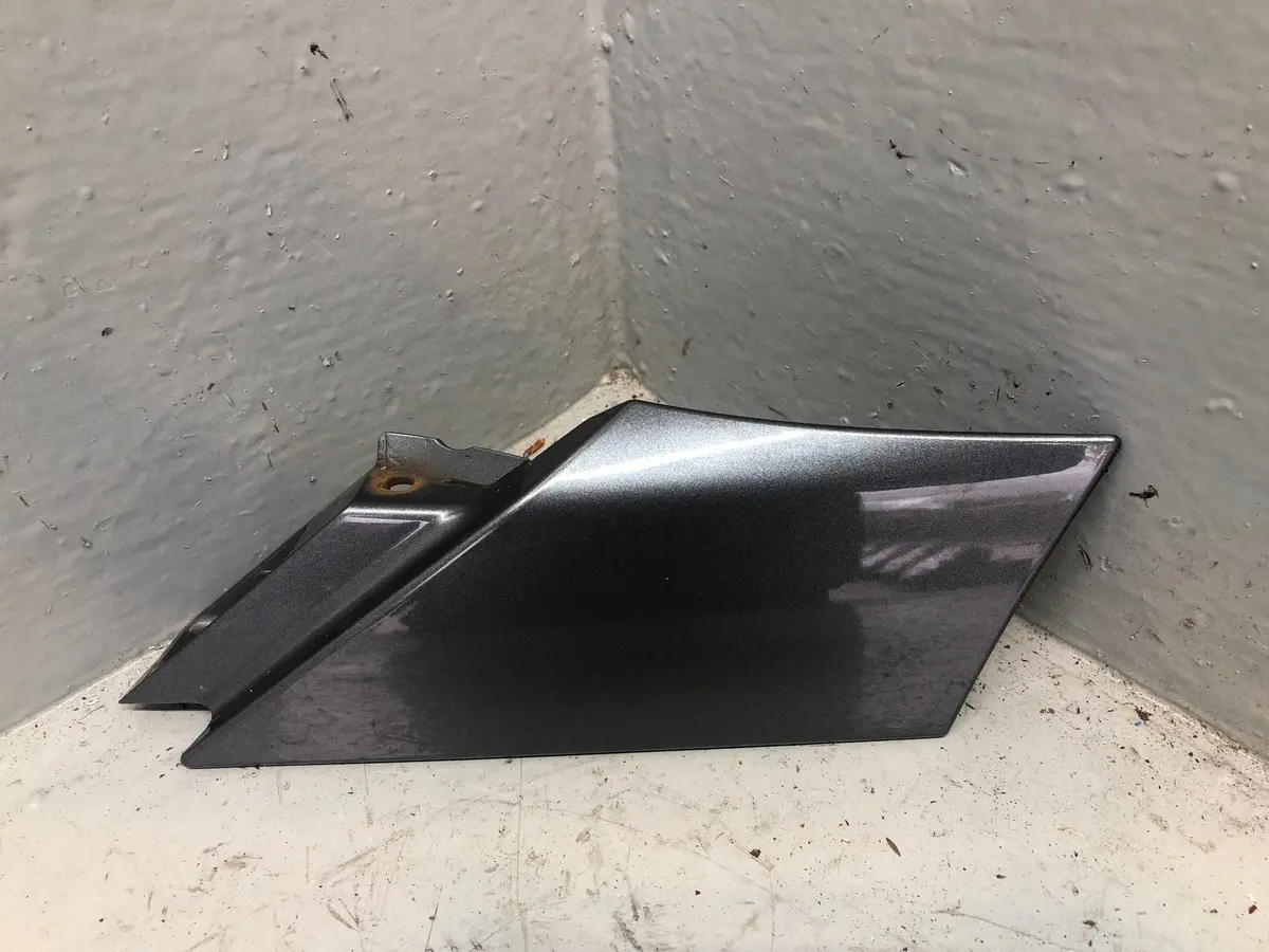 Discovery Sport Wing Trim Near Side Fk72-16D281-Ad Corris Grey L550 Land Rover 1
