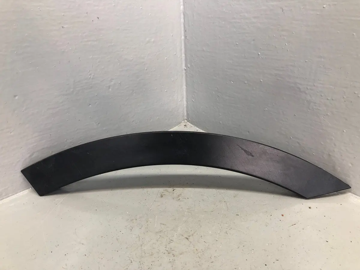 Discovery Sport Door Arch Trim Near Side Rear Fk72-16A333 Ac L550 Land Rover 1