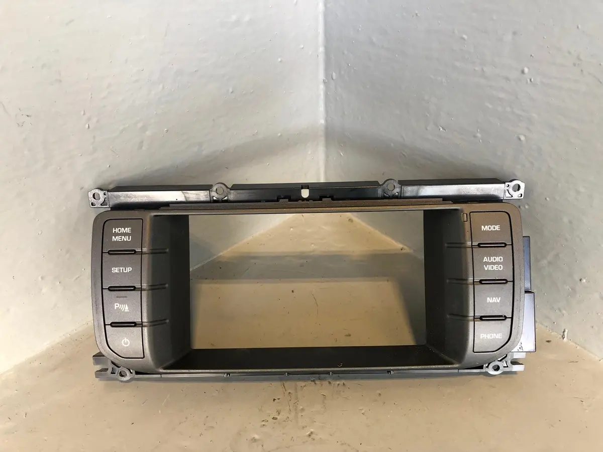 Range Rover Evoque Screen Surround Dashboard Switch Bj32-18C858-Dc 2011 To 2015 1