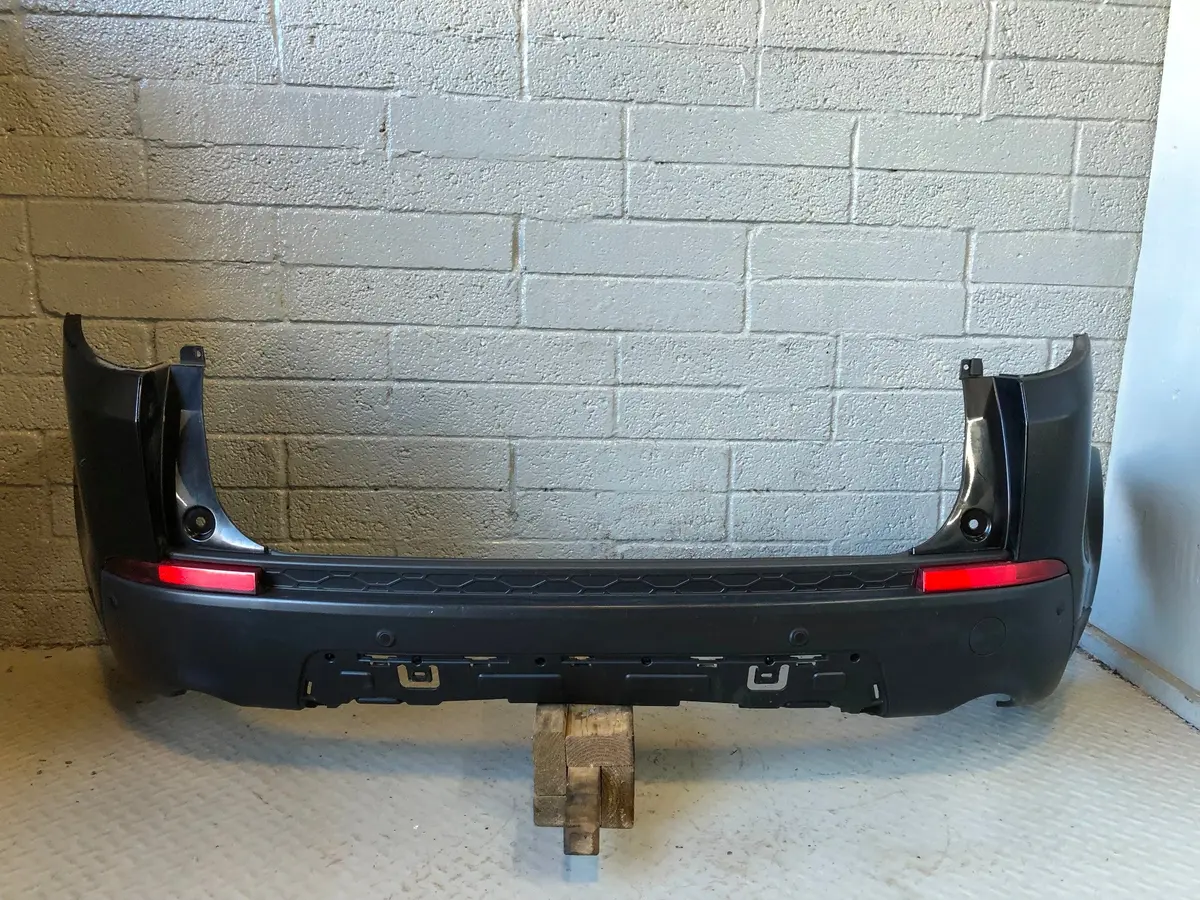 Discovery Sport Rear Bumper Santorini Black 820 L550 2014 To 2019 L26095 1