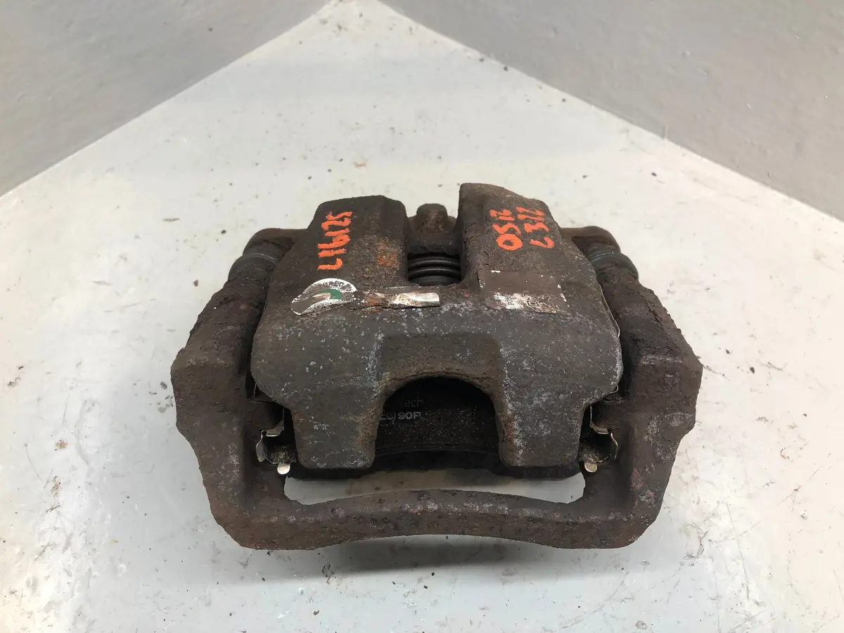 Range Rover L322 Brake Caliper With Carrier Off Side Rear 2006 To 2009 1