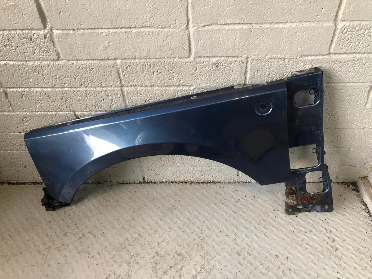 Range Rover L322 Near Side Wing Left Cairns Blue Lrc 849 2006 To 2009 L16125 1