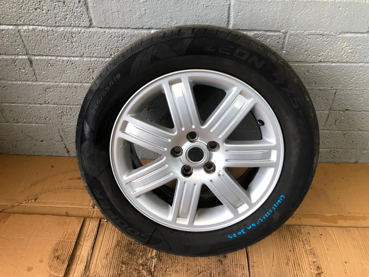 Range Rover L322 Alloy Wheel And Tyre 19" Single 255/55R19 L16125sp 1