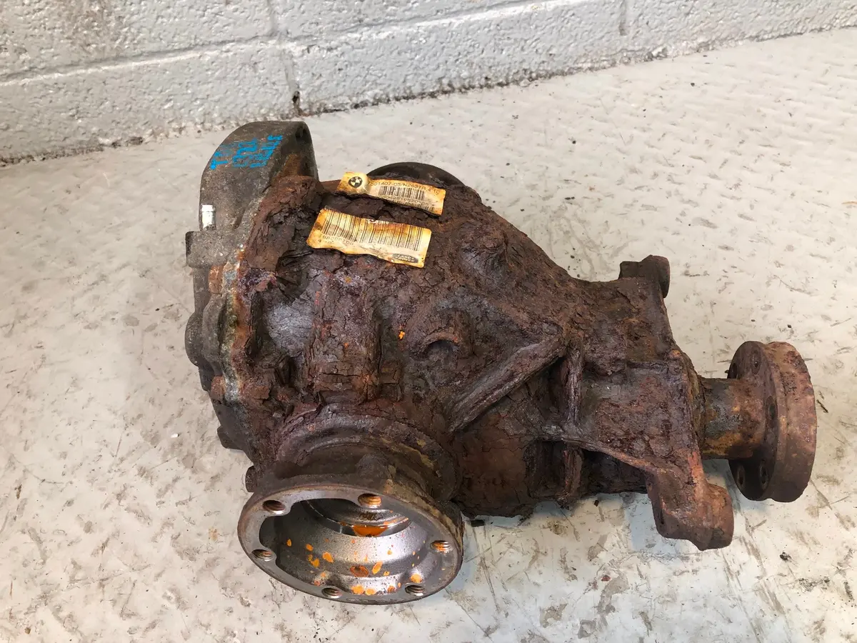 Range Rover L322 Rear Differential 4.10 Diff Td6 3.0 Tbb000100 2002 To 2006 1
