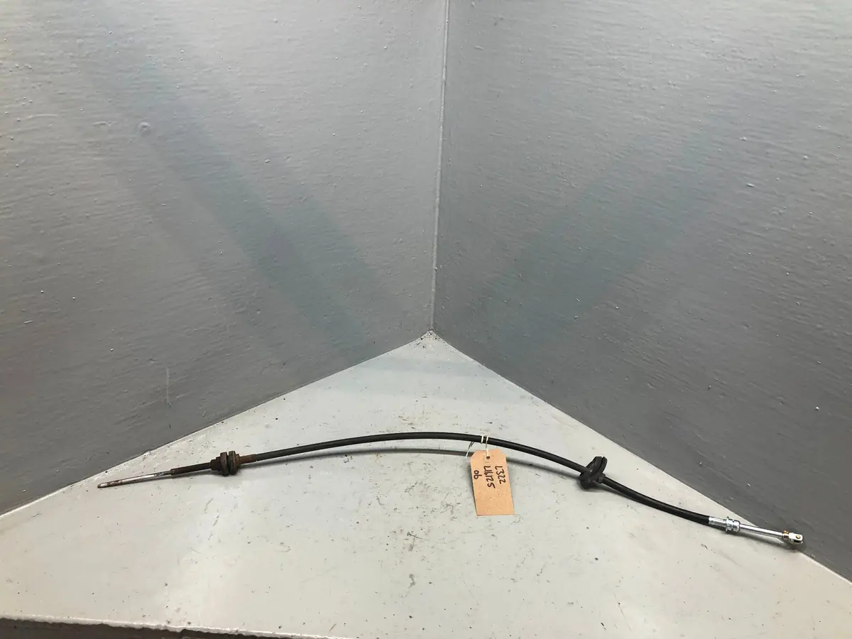 Range Rover L322 Automatic Gear Selector Cable Auto 3.0 Td6  2002 To 2006 1