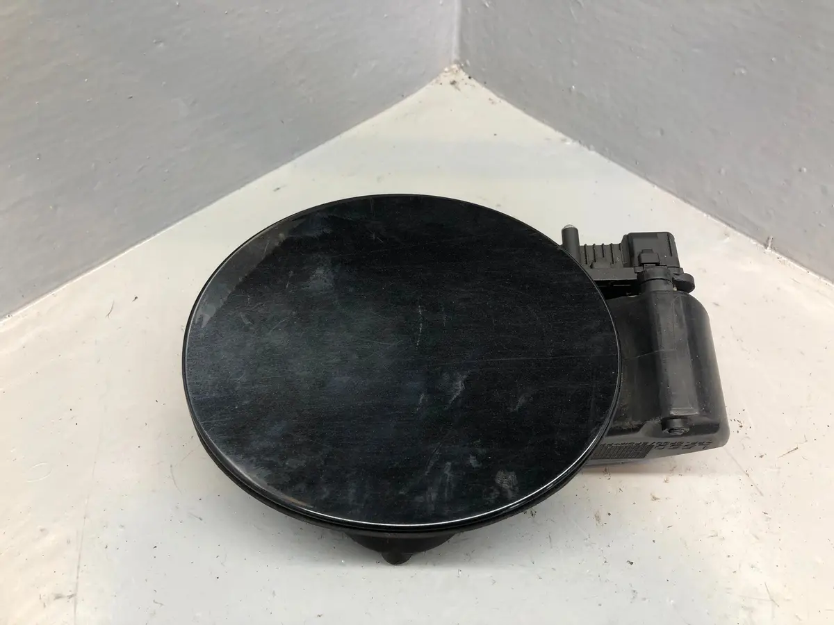 Discovery Sport Fuel Flap With Mechanism Santorini Black L550 Land Rover 1