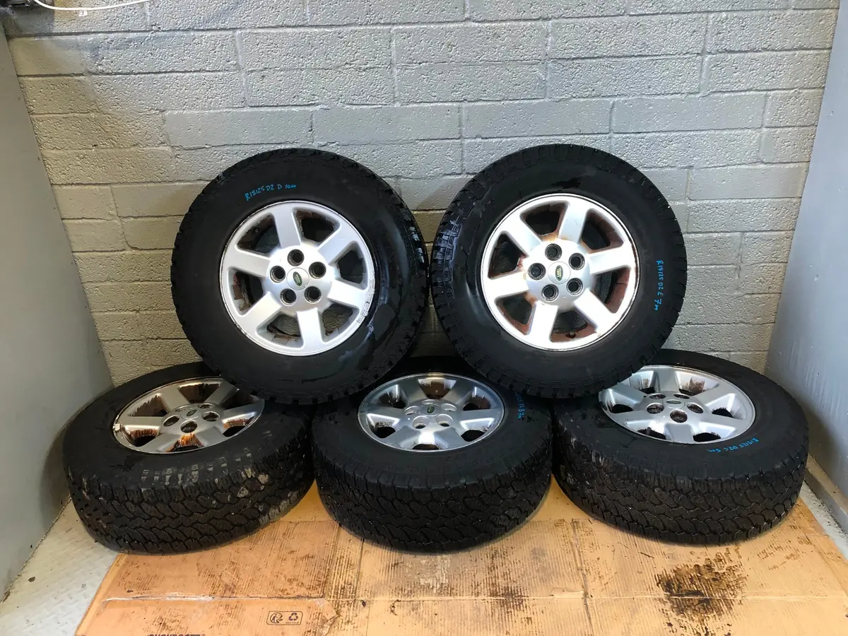 Discovery 2 Alloy Wheels With Tyres Set Of 5X 255/65R16 Land Rover R18125 1